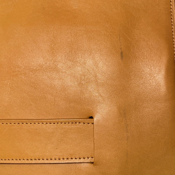 Cole Haan handheld portfolio - Picture 6 of 7